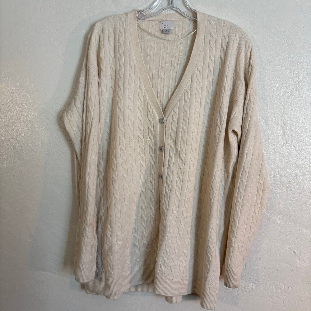 A‎ New Day Women's Cable Cardigan Beige Size M